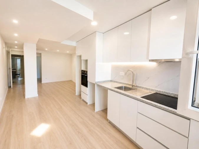 Apartamento T5 para Venda em Pedrouços Foto 3
