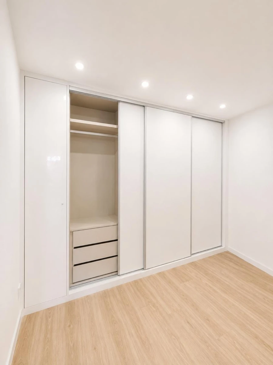 Apartamento T5 para Venda em Pedrouços Foto 7