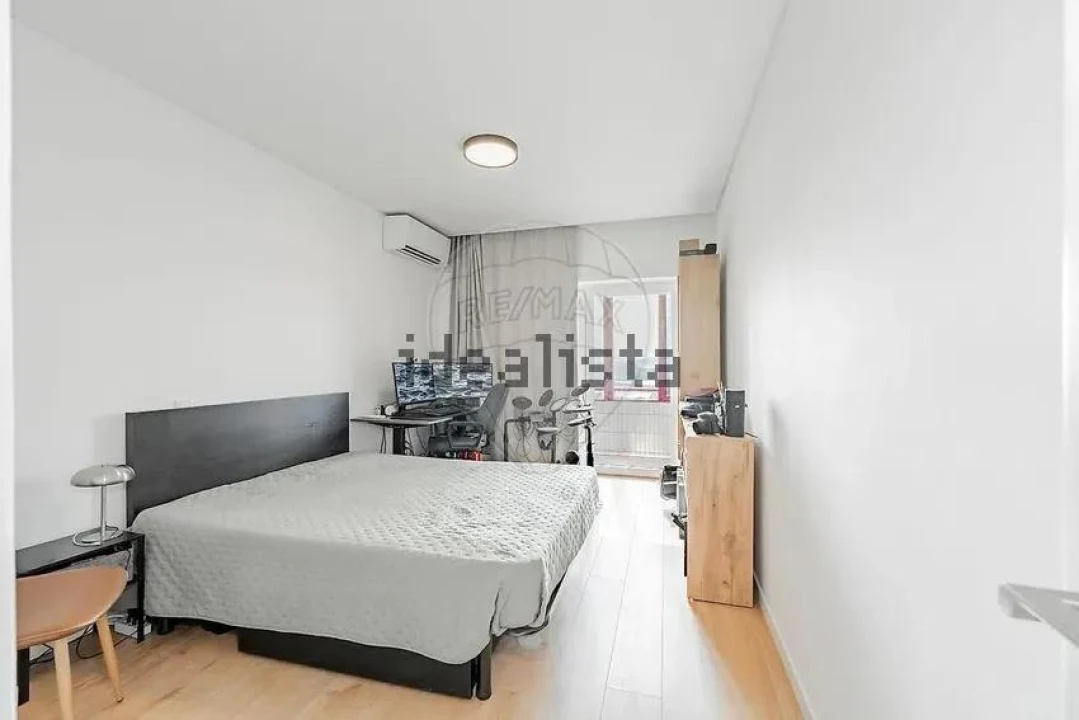 Apartamento T4 para Venda em Creixomil Foto 25