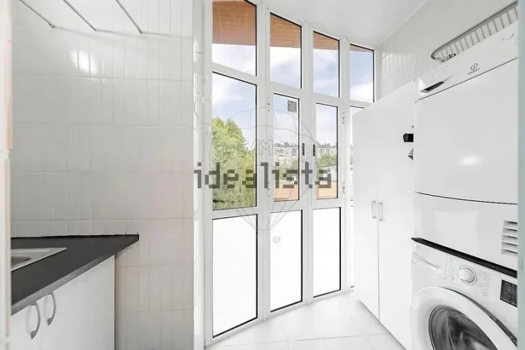 Apartamento T4 para Venda em Creixomil Foto 13