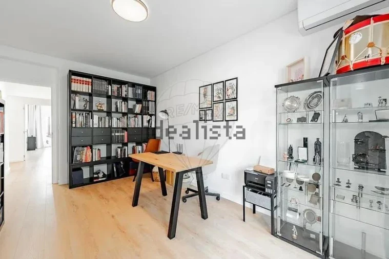 Apartamento T4 para Venda em Creixomil Foto 20