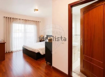 Apartamento T3 para Venda em Pedroso e Seixezelo