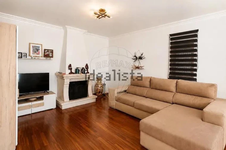 Apartamento T3 para Venda em Pedroso e Seixezelo Foto 2