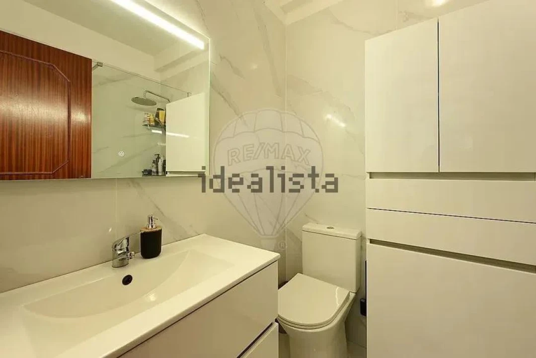 Apartamento T2 para Venda em Oliveira do Douro Foto 17