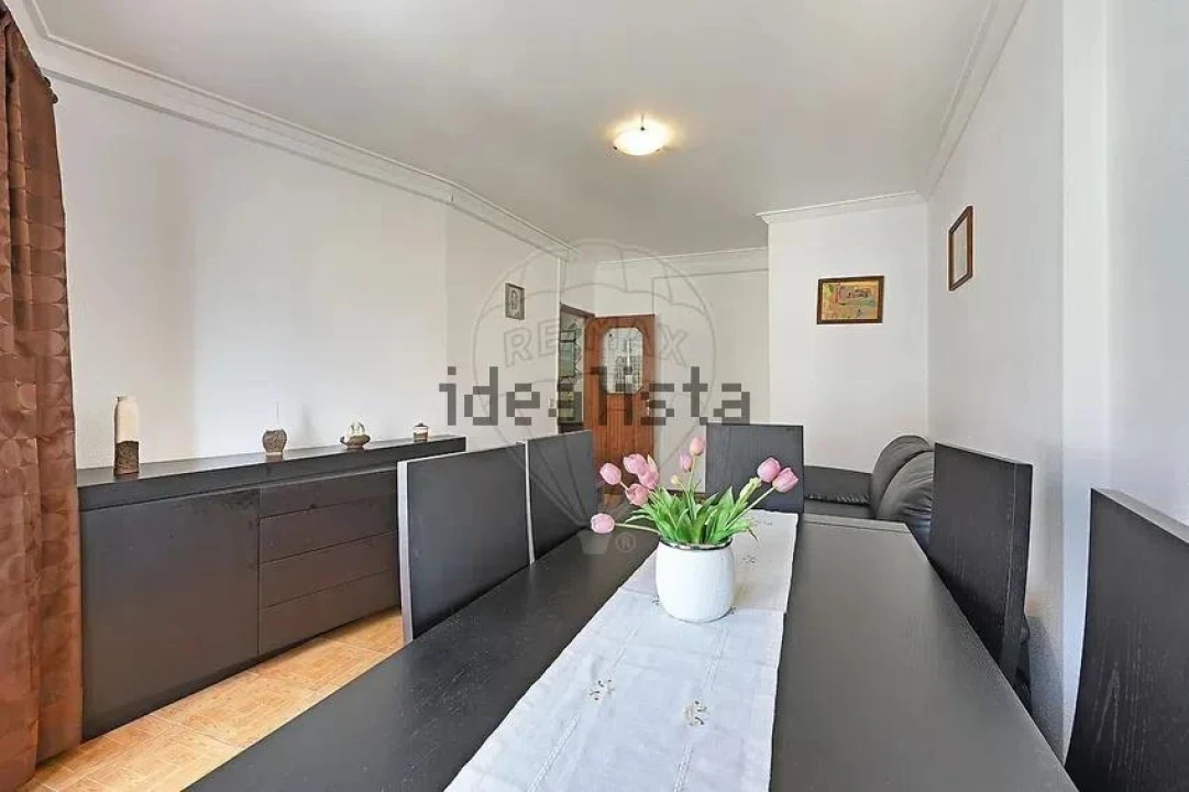 Apartamento T2 para Venda em Oliveira do Douro Foto 32
