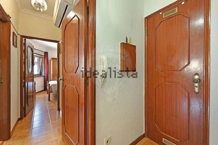 Apartamento T2 para Venda em Oliveira do Douro Foto 19