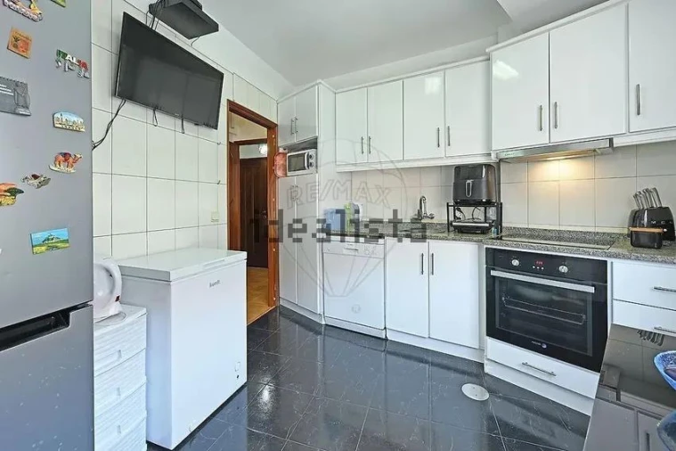 Apartamento T2 para Venda em Oliveira do Douro Foto 22