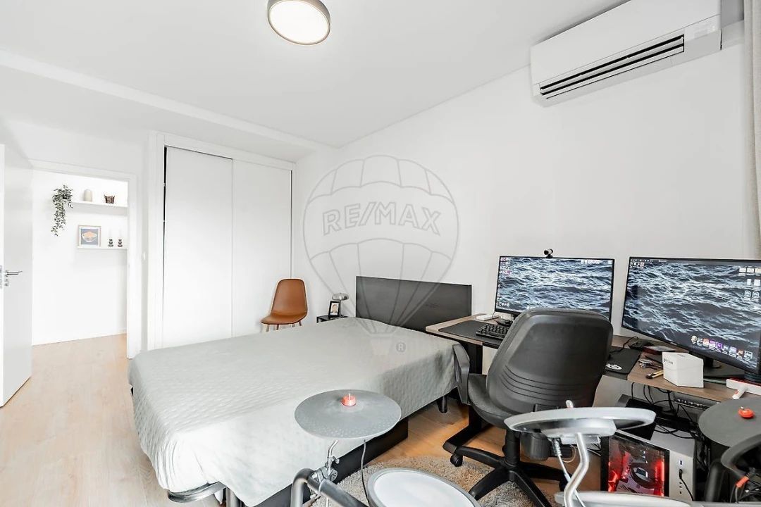 Apartamento T4 para Venda em Creixomil Foto 24