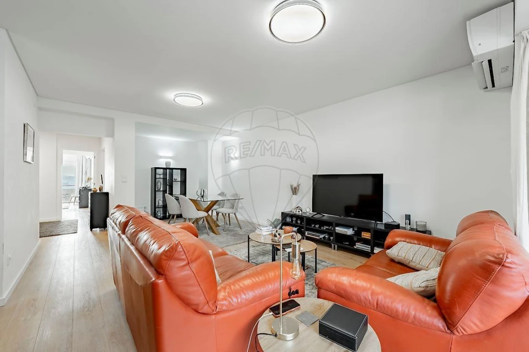 Apartamento T4 para Venda em Creixomil Foto 5