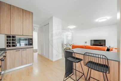 Apartamento T4 para Venda em Creixomil