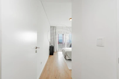 Apartamento T4 para Venda em Creixomil