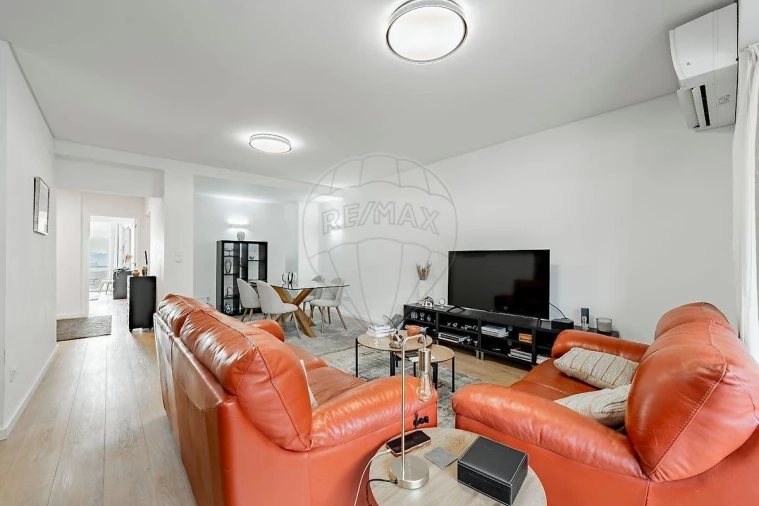 Apartamento T4 para Venda em Creixomil Foto 5