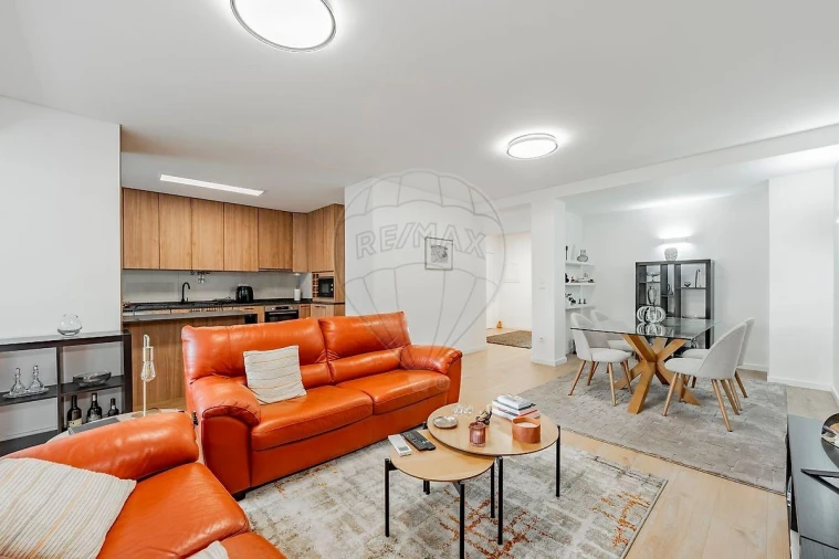 Apartamento T4 para Venda em Creixomil Foto 8