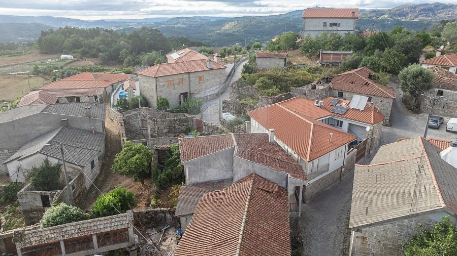 Moradia T2 para Venda em Sobradelo da Goma Foto 5