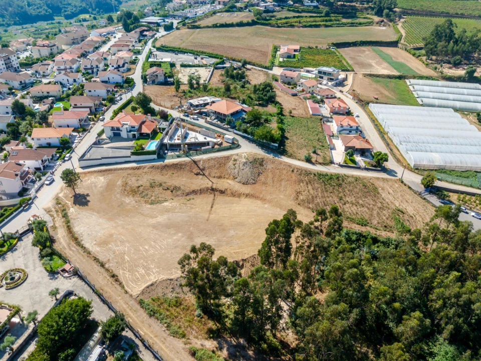 Terreno para Venda em Telões Foto 39