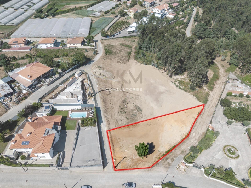 Terreno para Venda em Telões Foto 1