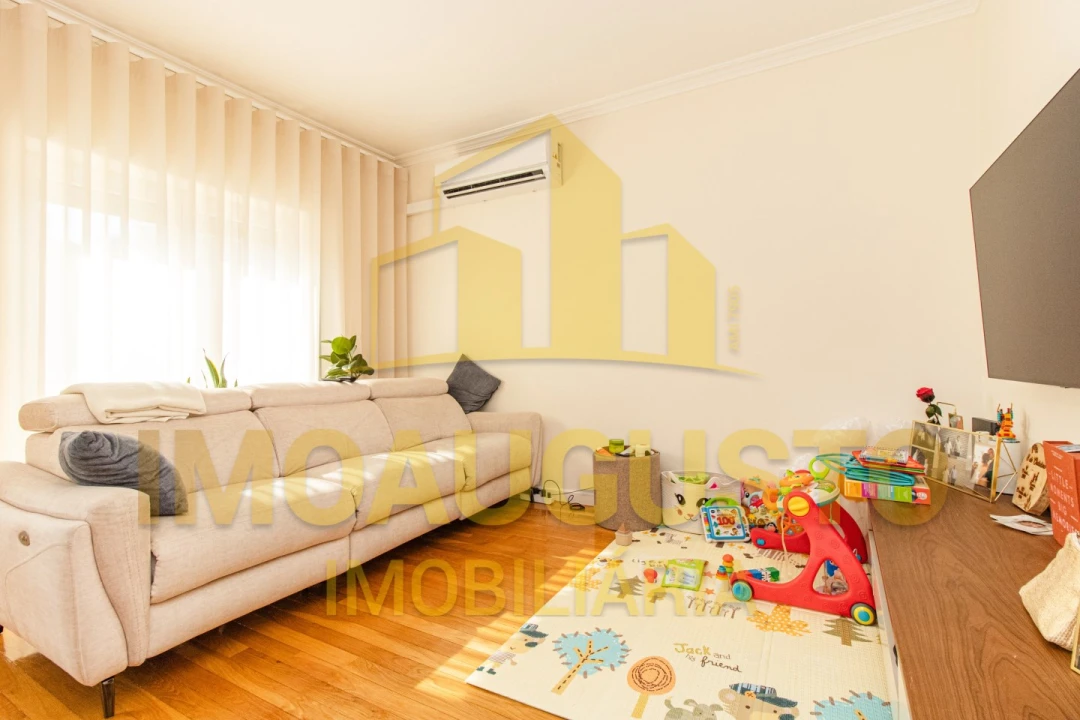 Apartamento T3 para Venda em Guarda Foto 4