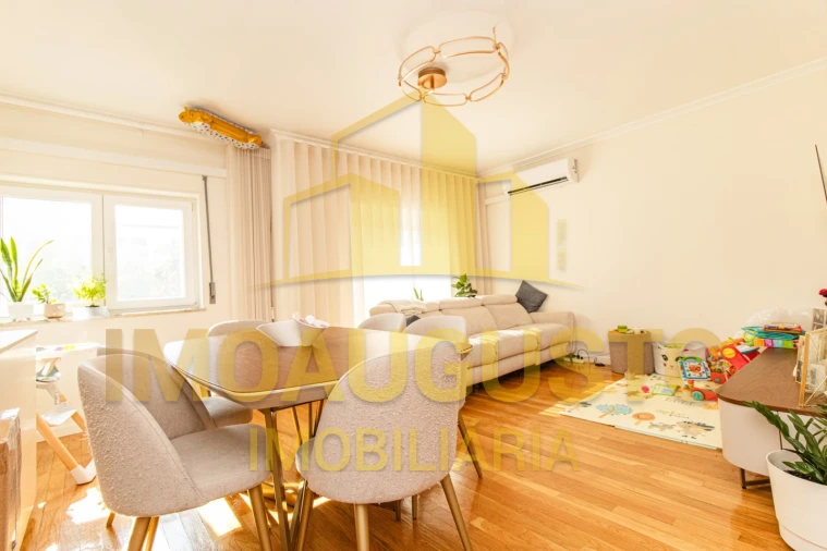 Apartamento T3 para Venda em Guarda Foto 3