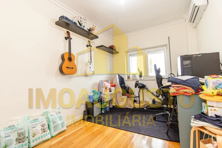 Apartamento T3 para Venda em Guarda Foto 6
