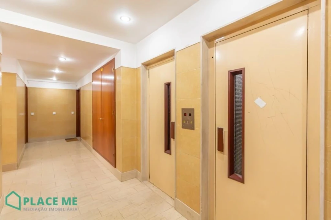 Apartamento T1 para Arrendamento em Nogueira, Fraião e Lamaçães Foto 3