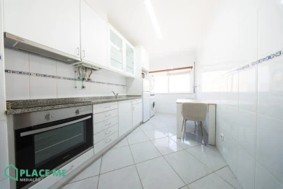 Apartamento T1 para Arrendamento em Nogueira, Fraião e Lamaçães