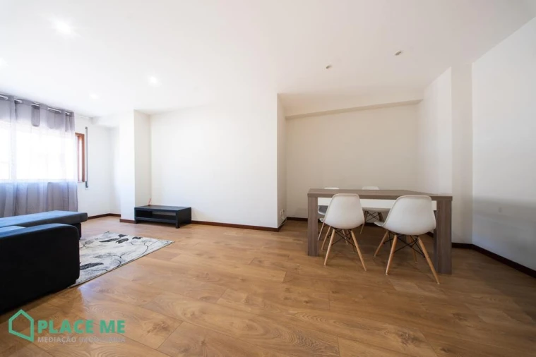 Apartamento T1 para Arrendamento em Nogueira, Fraião e Lamaçães Foto 7
