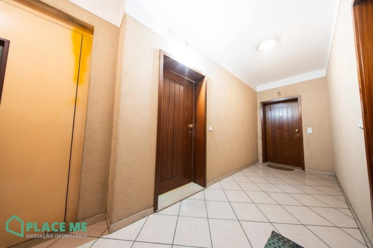 Apartamento T1 para Arrendamento em Nogueira, Fraião e Lamaçães Foto 5