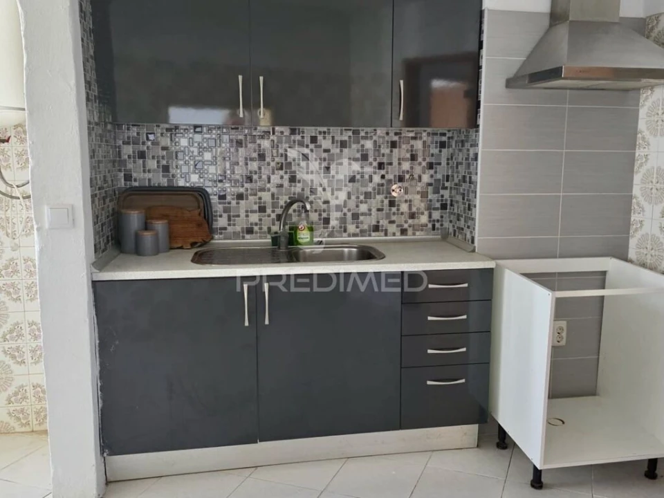 Apartamento T3 para Venda em Portimão Foto 7