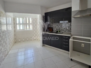 Apartamento T3 para Venda em Portimão