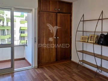 Apartamento T3 para Venda em Portimão