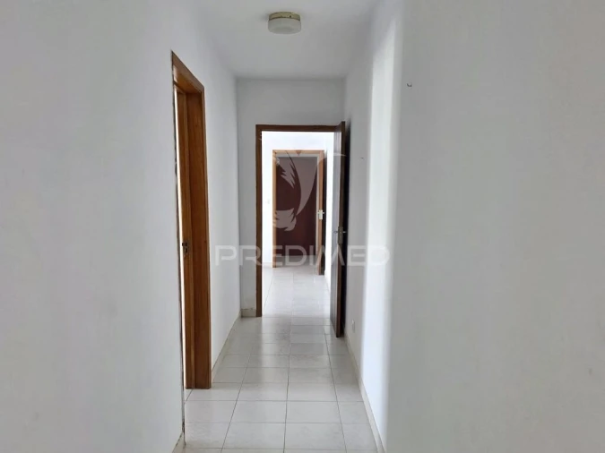 Apartamento T3 para Venda em Portimão Foto 20
