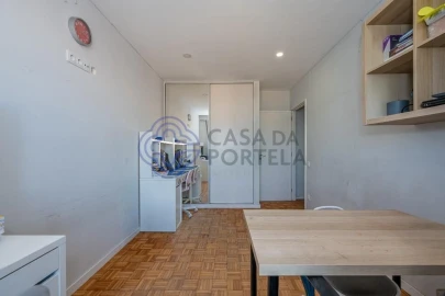 Apartamento T3 para Venda em Santa Marinha e São Pedro da Afurada