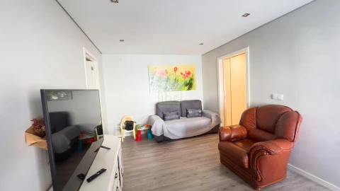 Apartamento T2 para Venda em Póvoa de Varzim, Beiriz e Argivai