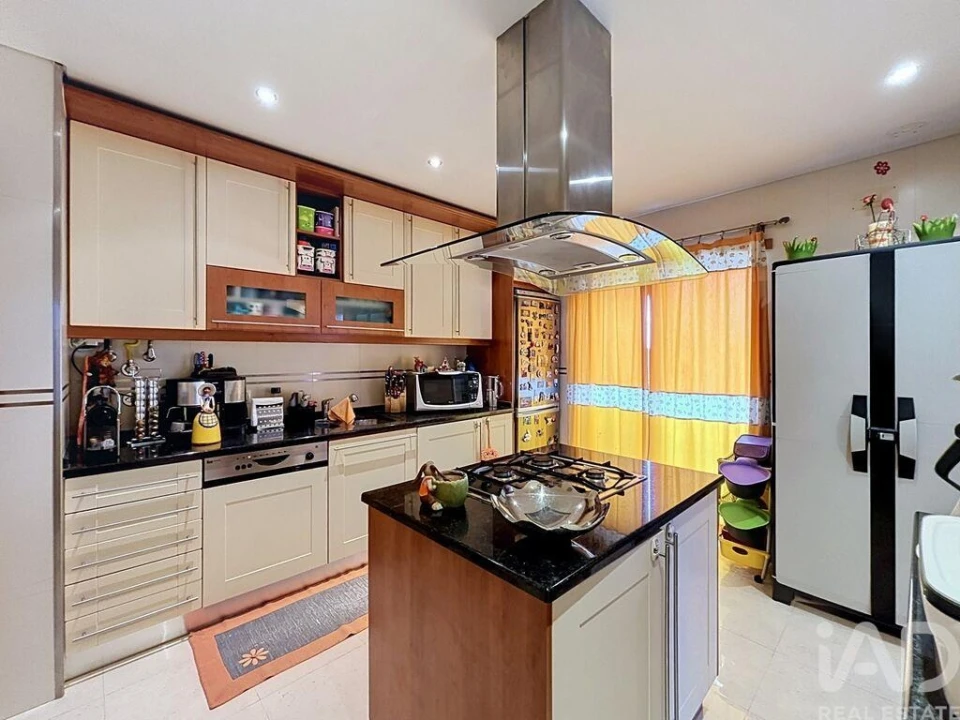 Apartamento T3 para Venda em Seixal, Arrentela e Aldeia de Paio Pires Foto 10