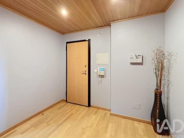 Apartamento T3 para Venda em Seixal, Arrentela e Aldeia de Paio Pires