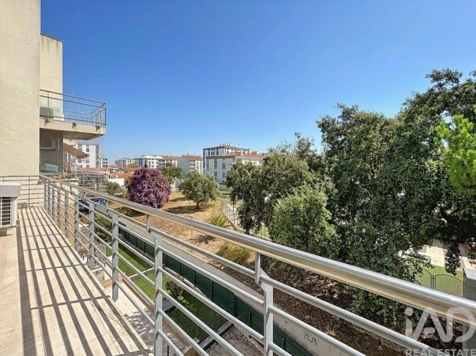Apartamento T3 para Venda em Seixal, Arrentela e Aldeia de Paio Pires Foto 28