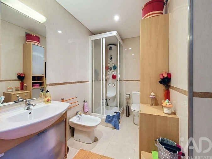 Apartamento T3 para Venda em Seixal, Arrentela e Aldeia de Paio Pires Foto 31