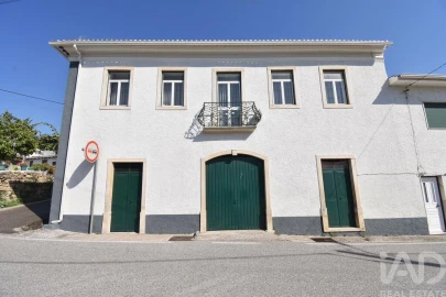 Moradia T3 para Venda em São Miguel, Santa Eufémia e Rabaçal