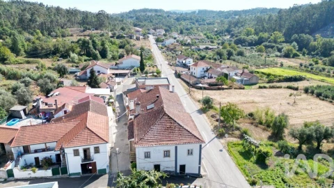Moradia T3 para Venda em São Miguel, Santa Eufémia e Rabaçal