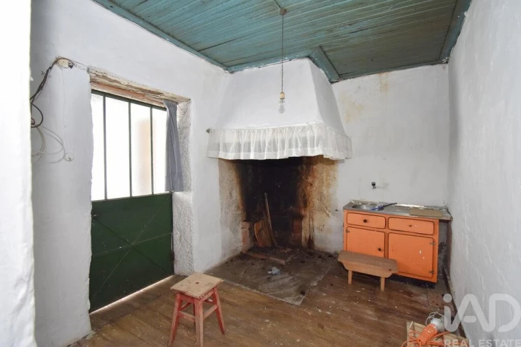 Moradia T3 para Venda em São Miguel, Santa Eufémia e Rabaçal Foto 8