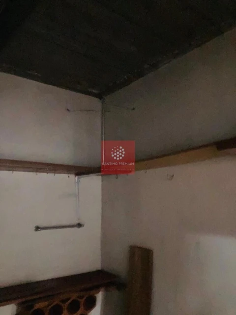 Garagem para Arrendamento em Mina de Água