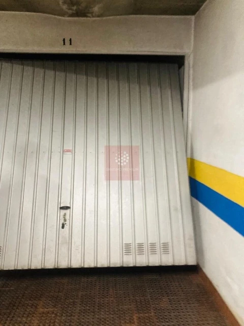Garagem para Arrendamento em Mina de Água