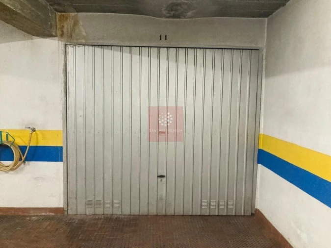 Garagem para Arrendamento em Mina de Água Foto 16