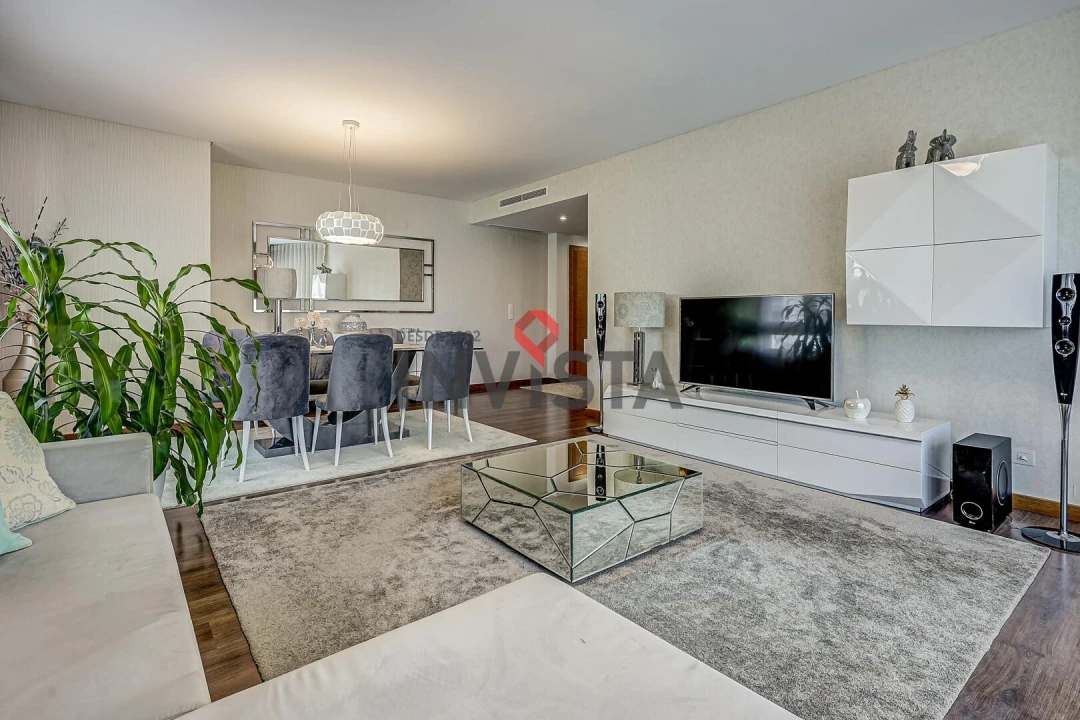 Apartamento T3 para Venda em Alverca do Ribatejo e Sobralinho Foto 2