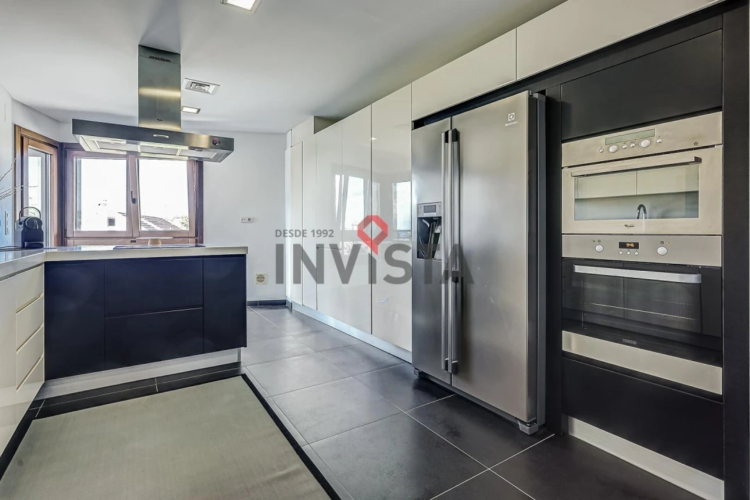Apartamento T3 para Venda em Alverca do Ribatejo e Sobralinho Foto 10