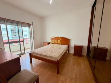 Apartamento T2 para Venda em Corroios