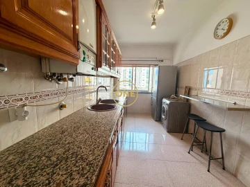 Apartamento T2 para Venda em Corroios