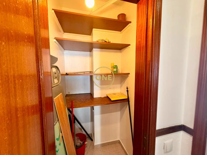 Apartamento T2 para Venda em Corroios Foto 31