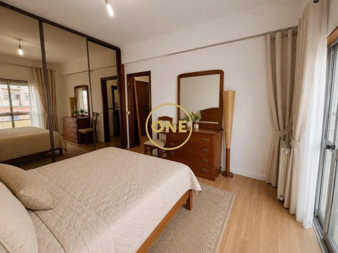Apartamento T2 para Venda em Corroios Foto 7