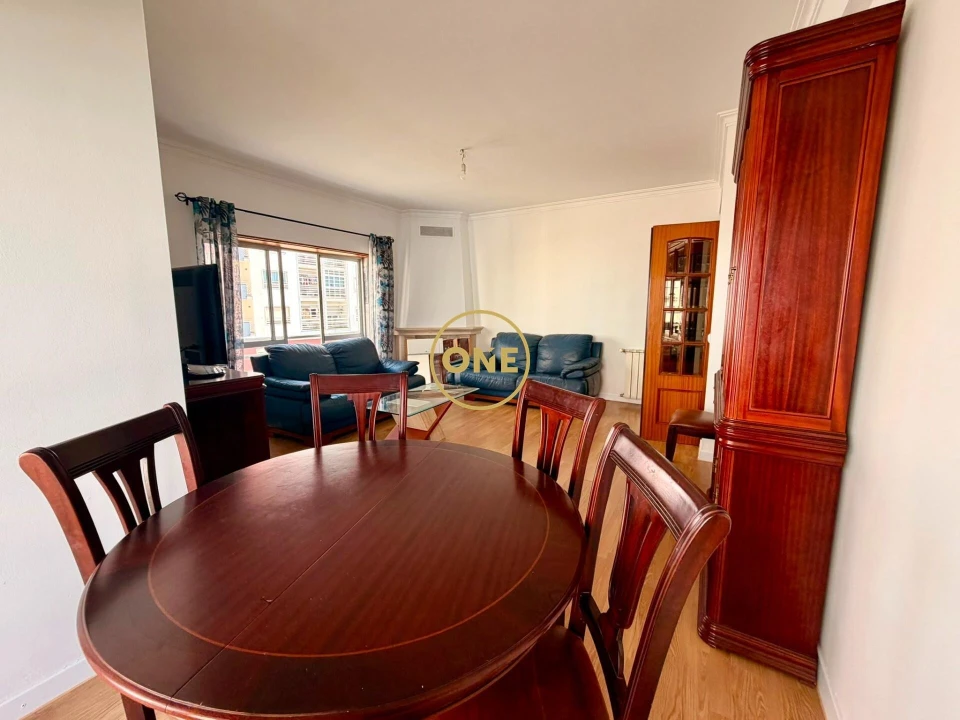 Apartamento T2 para Venda em Corroios Foto 22